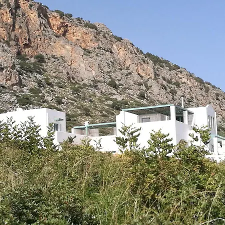 White House * Palaiochora